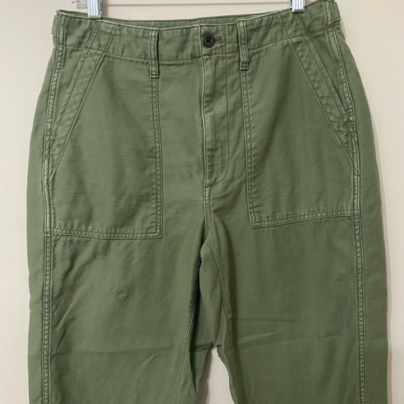 Madewell Curvy Griff Tapered Fatigue Pants - Picture 6 of 9